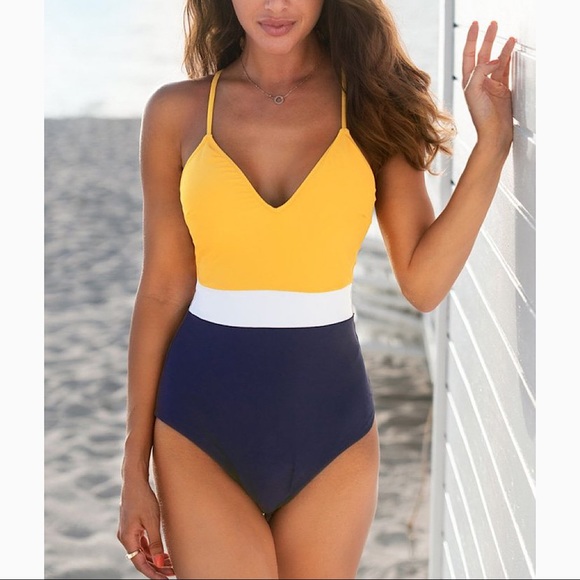 Cupshe Other - Cupshe Colorblock V neck Swimsuit